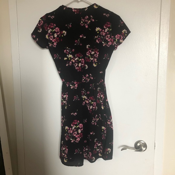 Floral, Wrap Dress from H&M - Picture 6 of 7